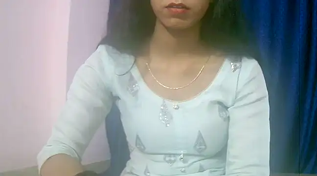 Cute Sanna online show from 01-07-25, 07:49