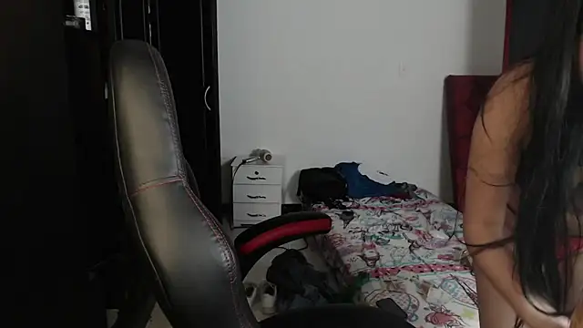 Snapshot of kayla_k18 chatting on 02-20-25, 09:20 kayla k18 online show from 02-20-25, 09:20