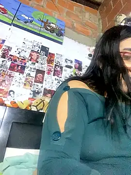 dafne19  online show from 01-14-26, 05:35