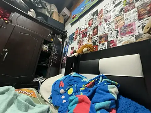 Snapshot of dafne19_ chatting on 06-07-26, 05:00 dafne19 online show from 06-07-26, 05:00