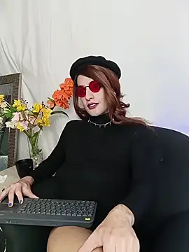 Snapshot of LukaCastillo chatting on 11-07-25, 09:04 LukaCastillo online show from 11-07-25, 09:04