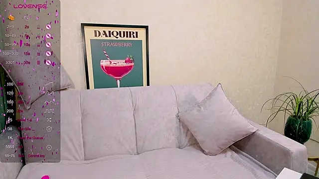 Snapshot of Tasty_booty chatting on 02-24-25, 08:27 Tasty booty online show from 02-24-25, 08:27