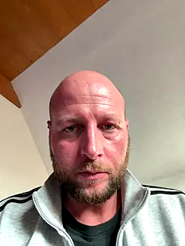 nikeaddicted2 online show from 11-16-25, 02:00