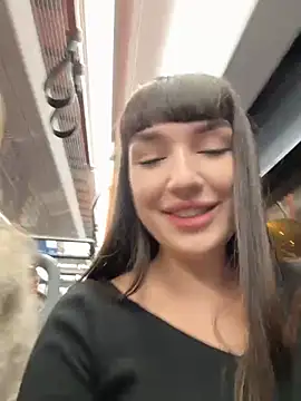 Sophie Avory online show from 01-26-25, 03:25