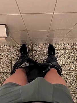 geilehecke1 online show from 04-30-26, 02:01