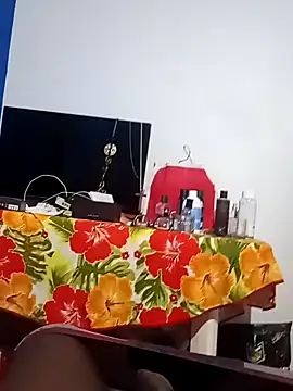 Snapshot of Jeanlaurent972 chatting on 03-18-25, 02:04 Jeanlaurent972 online show from 03-18-25, 02:04