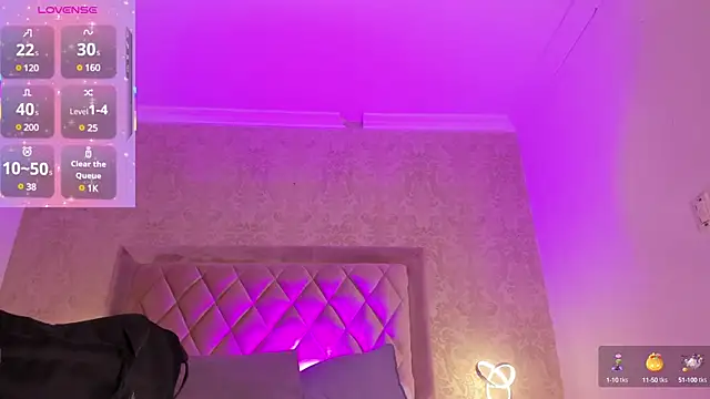 Snapshot of LiaFlowers chatting on 02-27-25, 09:32 LiaFlowers online show from 02-27-25, 09:32