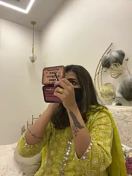 MaYaa  11 online show from 01-18-26, 07:01