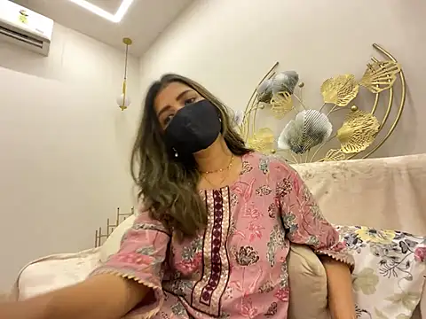 MaYaa  11 online show from 03-13-26, 07:15