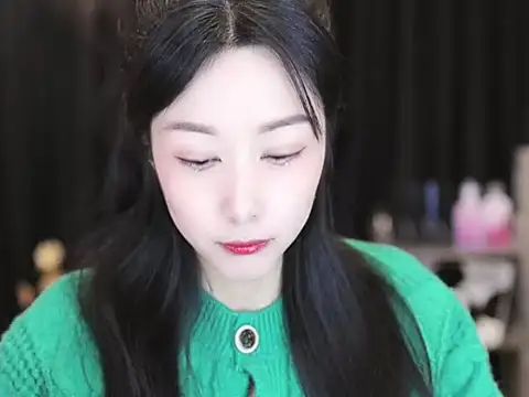 Nuyoah-77 online show from 01-08-25, 12:38