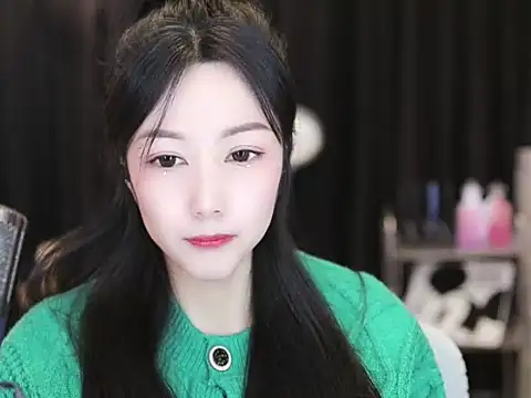 Nuyoah-77 online show from 01-08-25, 03:40