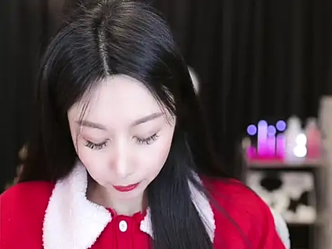 Nuyoah-77 online show from 02-13-25, 02:31