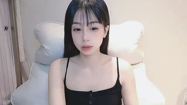 -Hottie online show from 12-20-24, 02:49