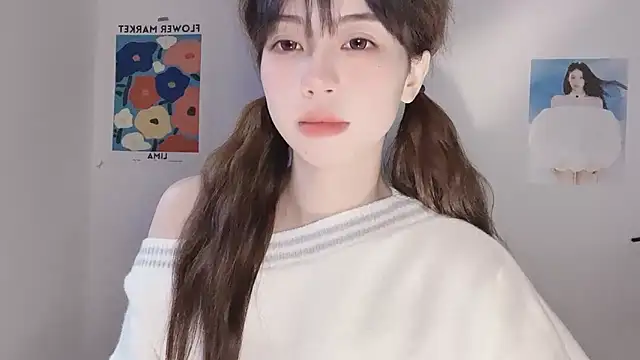 -Hottie online show from 12-13-25, 07:53