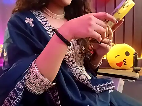 GoldnessAishu online show from 01-29-25, 08:25