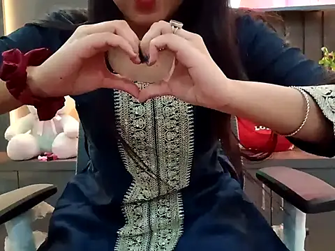 GoldnessAishu online show from 03-19-25, 09:16