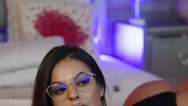 KeylaConner online show from 03-04-25, 02:10