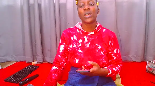 Snapshot of SexyCamilaxx chatting on 02-16-25, 10:43 SexyCamilaxx online show from 02-16-25, 10:43