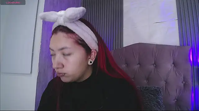 Mia Rinn online show from 12-03-25, 01:42