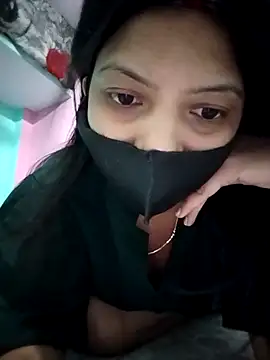 Hotty-Divya online show from 04-06-26, 07:31
