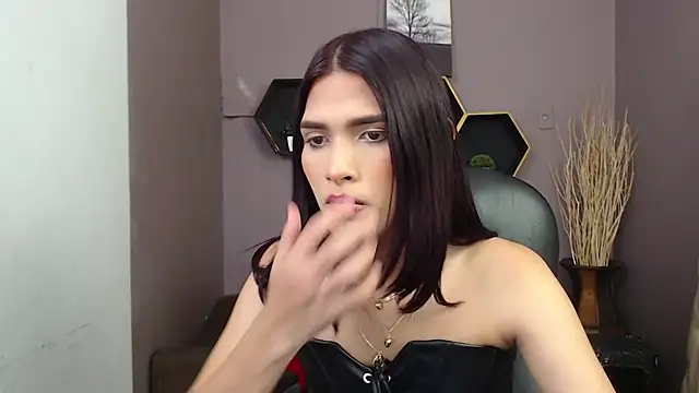 Snapshot of Greys_ath chatting on 01-28-25, 03:36 Greys ath online show from 01-28-25, 03:36