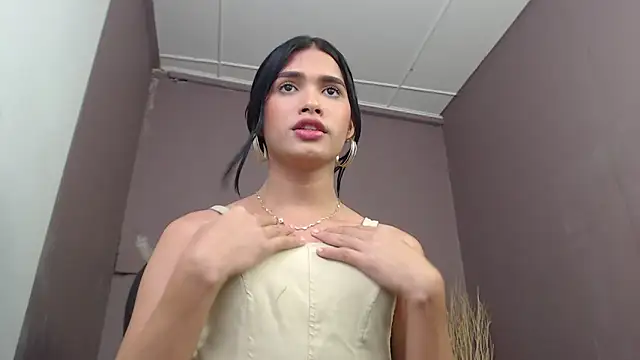 Snapshot of Greys_ath chatting on 03-14-25, 03:59 Greys ath online show from 03-14-25, 03:59