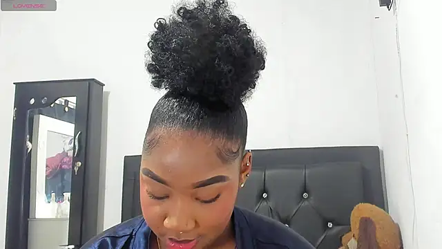 Natassha brown1 online show from 10-28-25, 12:36