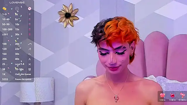 Snapshot of KylieMonnett chatting on 01-09-25, 02:22 KylieMonnett online show from 01-09-25, 02:22