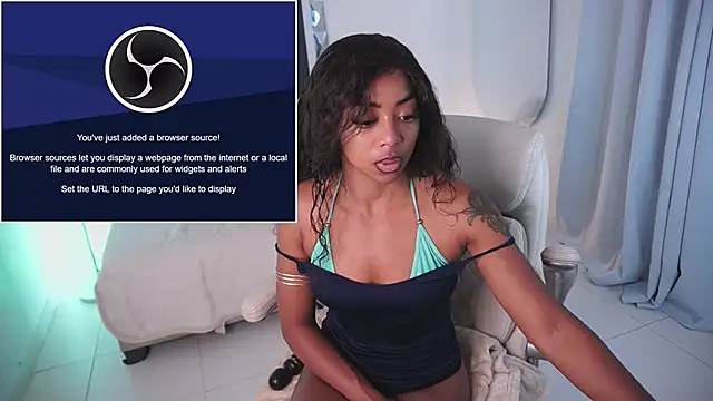 Snapshot of Alondrasparrow2 chatting on 09-23-25, 10:29 Alondrasparrow2 online show from 09-23-25, 10:29