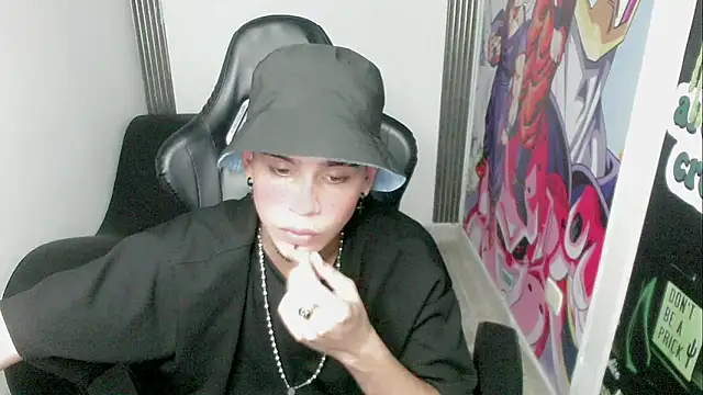 zacariasss  online show from 12-28-24, 02:54