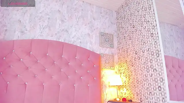 Snapshot of Elii_ross chatting on 03-05-25, 08:10 Elii ross online show from 03-05-25, 08:10