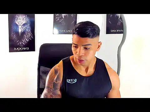 Snapshot of Andrew_wolf7 chatting on 01-17-25, 05:00 Andrew wolf7 online show from 01-17-25, 05:00