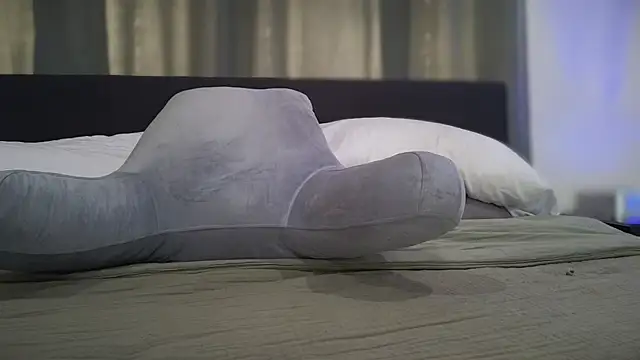 longislandprincess online show from 09-13-25, 01:00