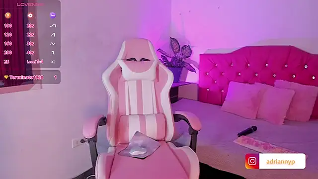 adriannyp 1 online show from 12-12-24, 04:04