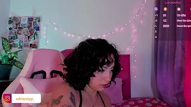 adriannyp 1 online show from 03-04-25, 08:49