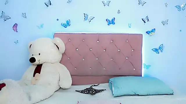 Riossvale online show from 03-10-26, 04:06