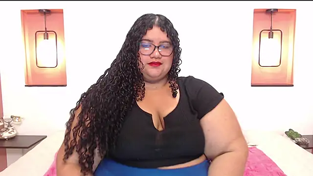 Snapshot of Miley_Collins chatting on 03-12-25, 03:18 Miley Collins online show from 03-12-25, 03:18