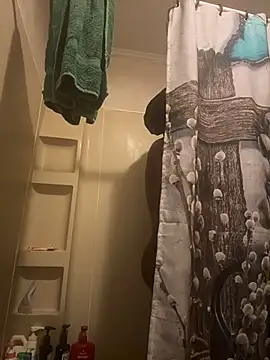 SluttyLyfe4L online show from 04-15-26, 05:14