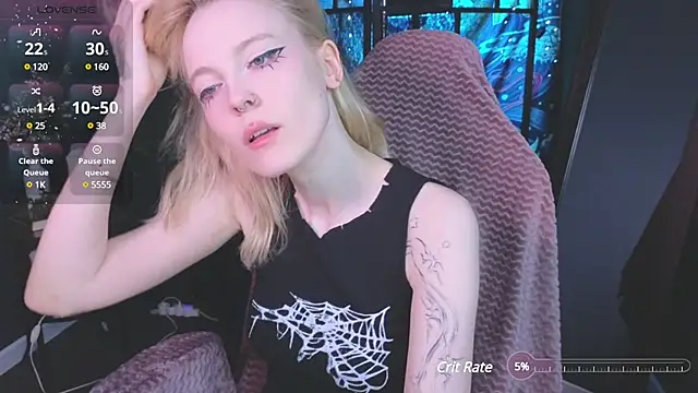 Snapshot of Crackling_Tatii chatting on 02-23-25, 12:51 Crackling Tatii online show from 02-23-25, 12:51