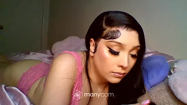 Snapshot of bambibarbi chatting on 06-10-26, 05:39 bambibarbi online show from 06-10-26, 05:39