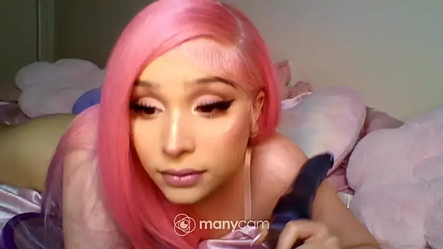Snapshot of bambibarbi chatting on 06-15-26, 02:58 bambibarbi online show from 06-15-26, 02:58