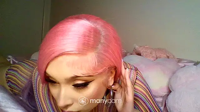 Snapshot of bambibarbi chatting on 06-17-26, 06:49 bambibarbi online show from 06-17-26, 06:49