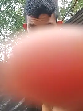 Valentinacuc online show from 10-05-25, 11:41