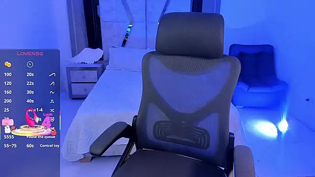 EmySilver online show from 02-15-25, 03:06