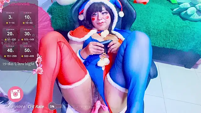 Snapshot of MilkyXSakura chatting on 01-05-25, 05:41 MilkyXSakura online show from 01-05-25, 05:41