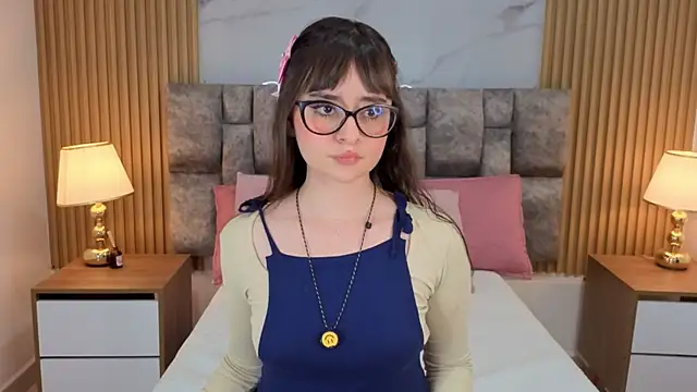 Khalifa fletcher online show from 04-11-26, 09:52