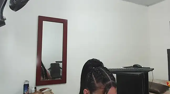 eloisaath online show from 01-23-25, 04:15