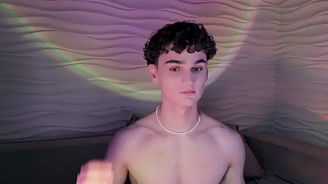 Snapshot of adam_21cm__ chatting on 02-04-25, 04:39 adam 21cm online show from 02-04-25, 04:39