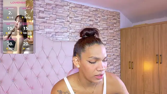 Sara-Smith- online show from 04-16-26, 12:28