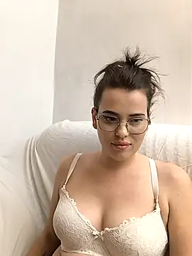 Snapshot of Baby_Nicoll chatting on 03-03-26, 07:20 Baby Nicoll online show from 03-03-26, 07:20